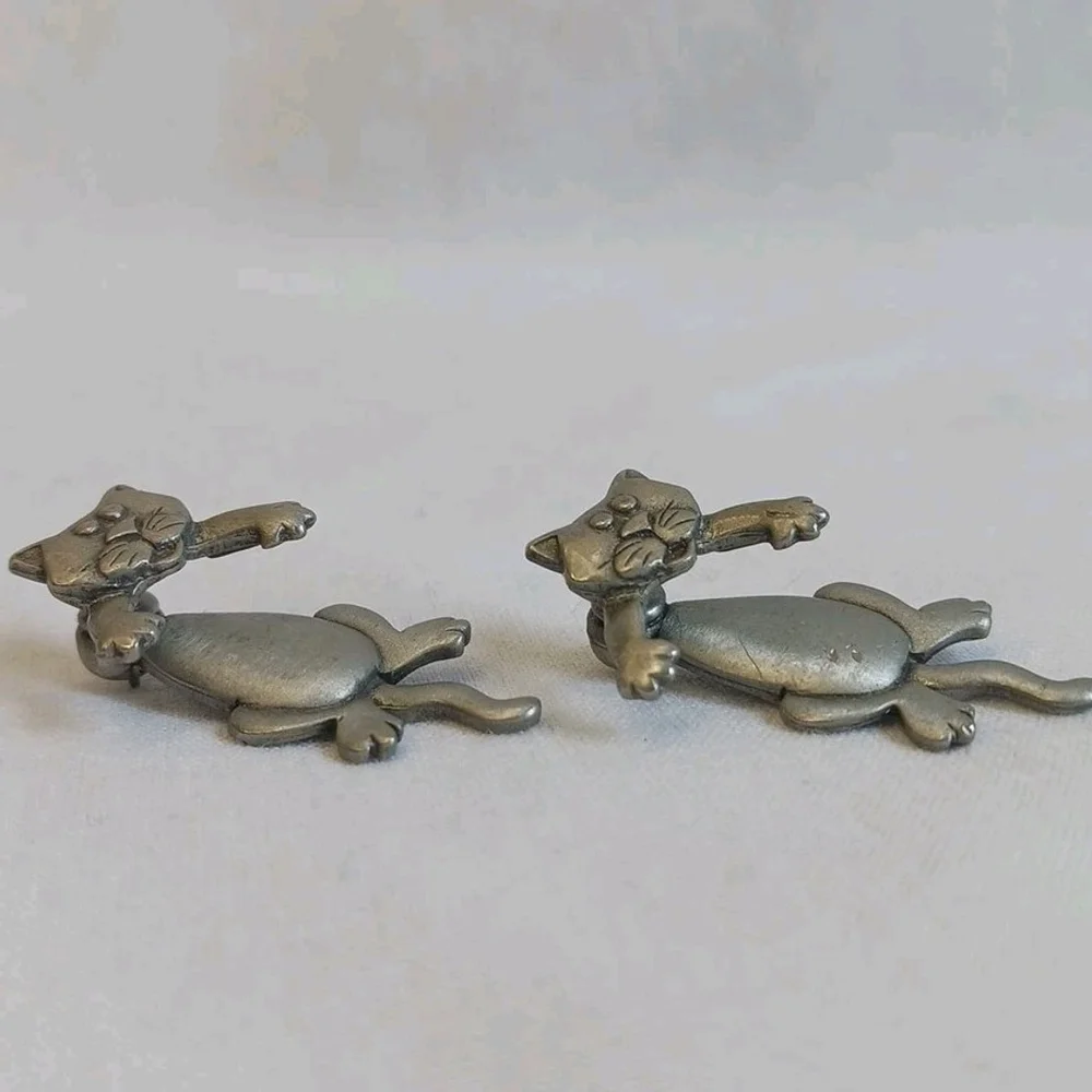Jonette Jewelry Silver Pewter Cat Pierced Earrings
